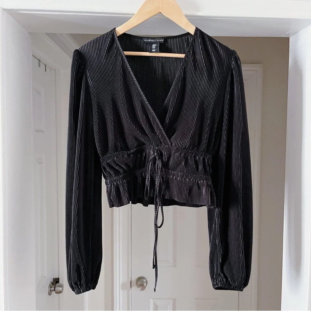 Shiny Ribbed Top - Picture 1 of 3